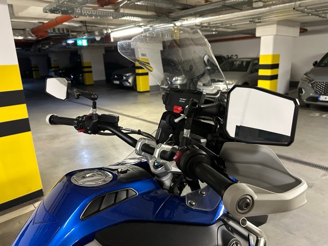 BMW R1250GSA з кітайскімі люстэркамі ADV BMW R1250GSA з кітайскімі люстэркамі ADV