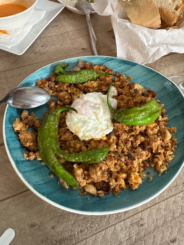 Мясцовая кухня: MIGAS RONDEÑAS Мясцовая кухня: MIGAS RONDEÑAS