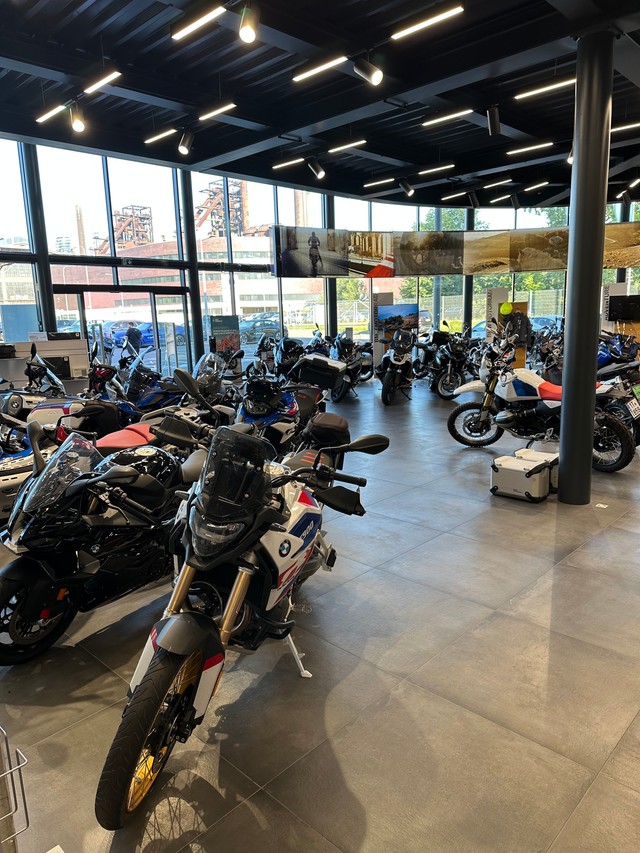 Салон BMW CarTec Ostrava