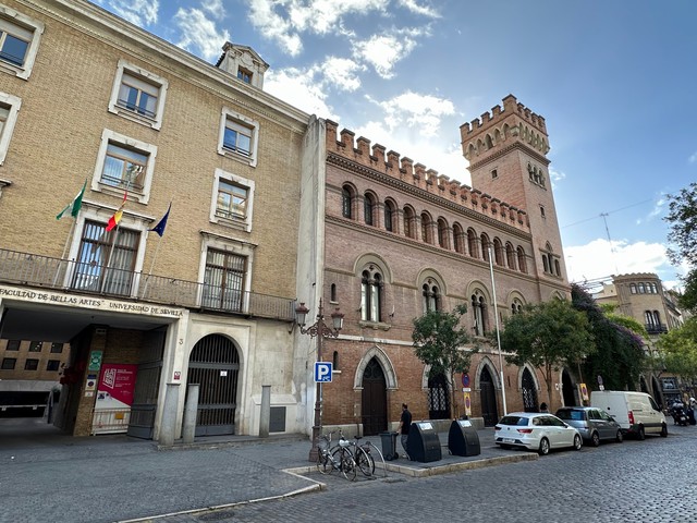 Палац Palacio del Marqués de la Motilla Палац Palacio del Marqués de la Motilla